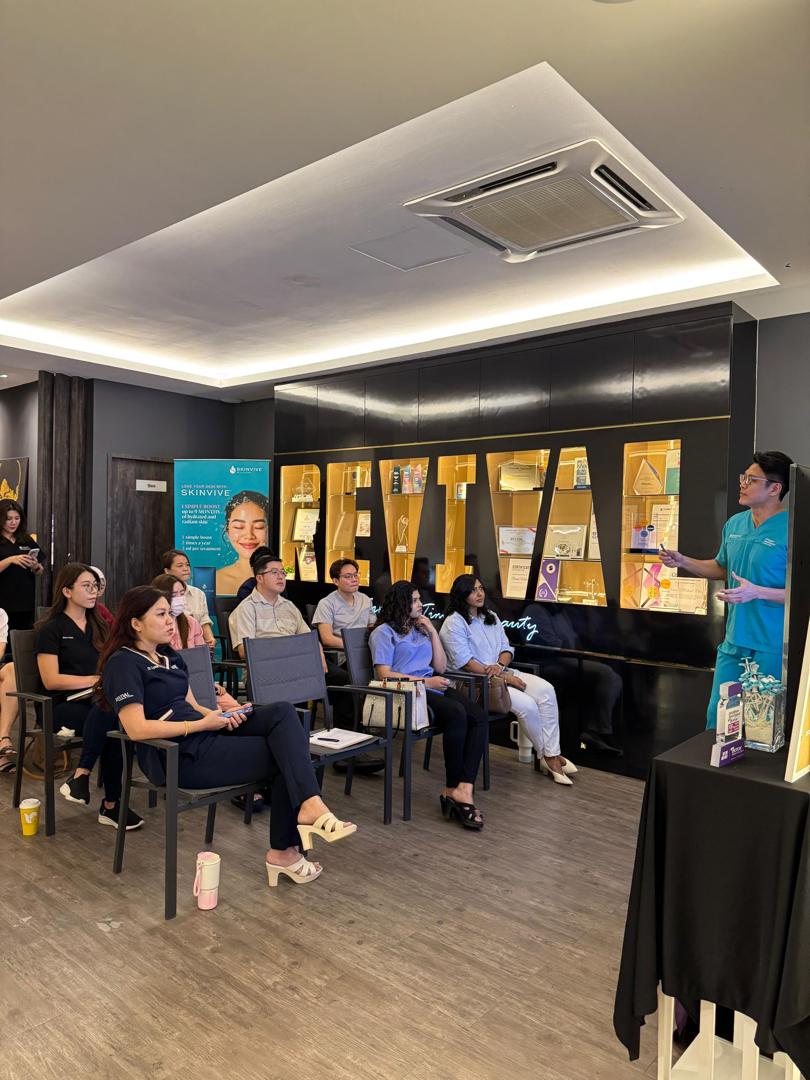 Dr. Kavin Tan at Lyvin Clinic as SkinVive Speaker, Trainer & Aesthetic Doctor